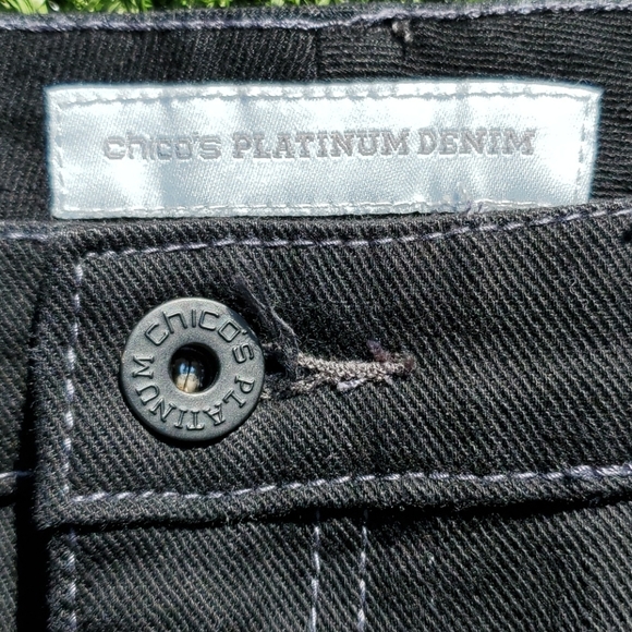 Chico's Black Platinum Denim Stretch Capri Jeans - Picture 4 of 10